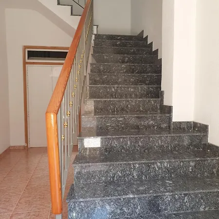 Apartament 6 Personas En *